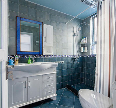 Espejo rectangular con marco para baño