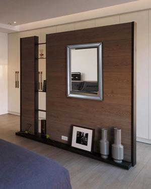 Espejo rectangular con marco de poliestireno para dormitorio